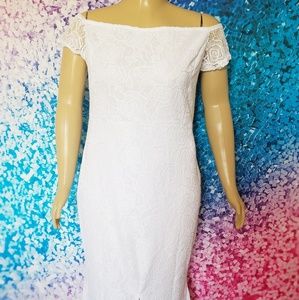 White Plus Size Off Shoulder Lace Gown